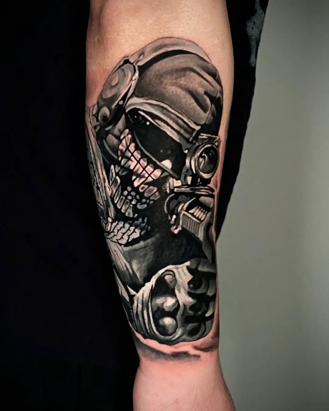 Tito Shadez black and grey portrait tattoos