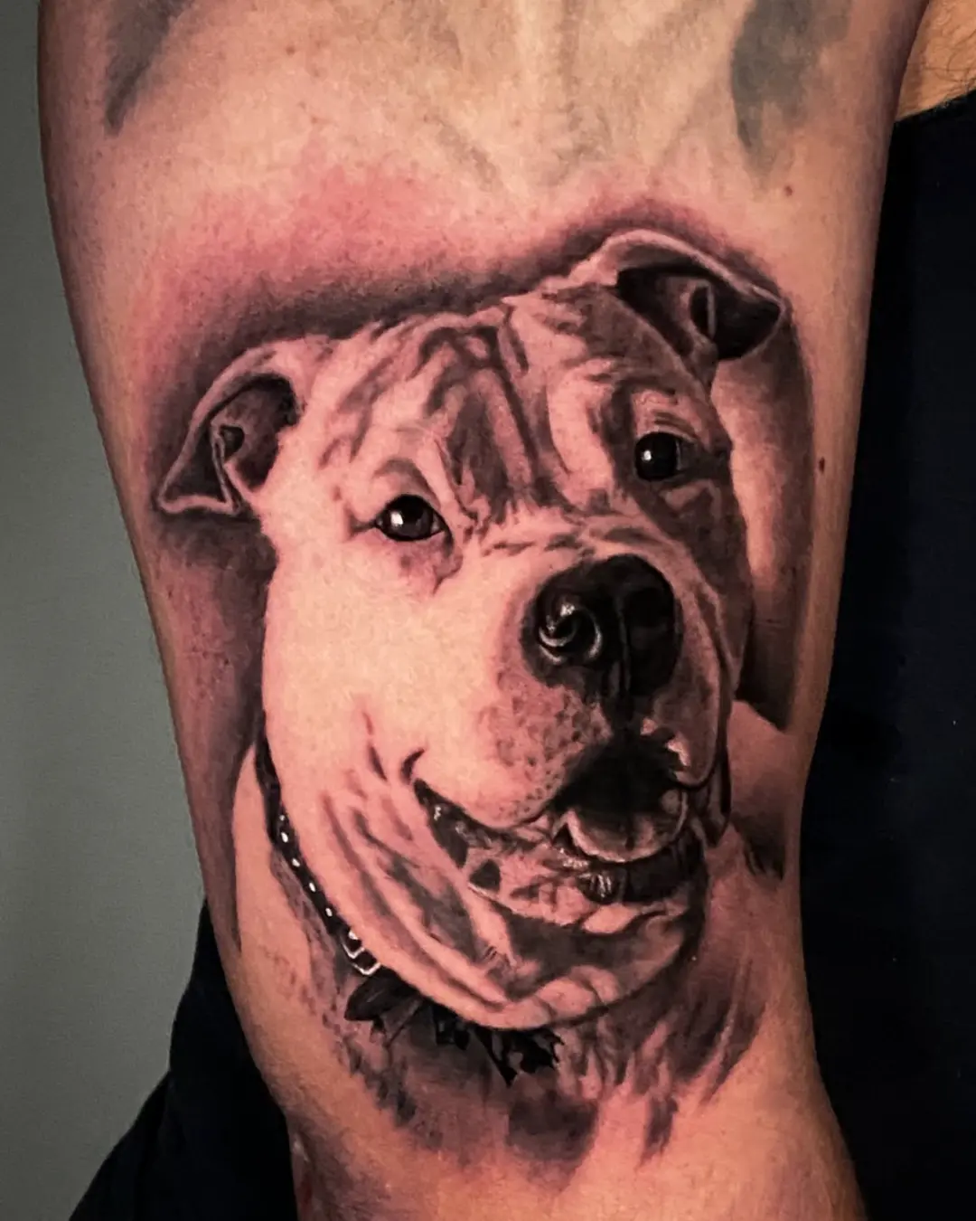 Tito Shadez black and grey realism tattoos