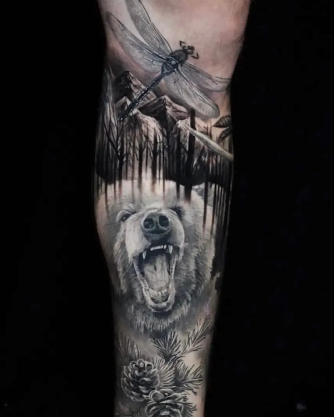 Animal tattoo Chicago bear tattoo for spirituality and sacred protection in realistic form Animal tattoo Chicago bear tattoo for spirituality and sacred protection in realistic form