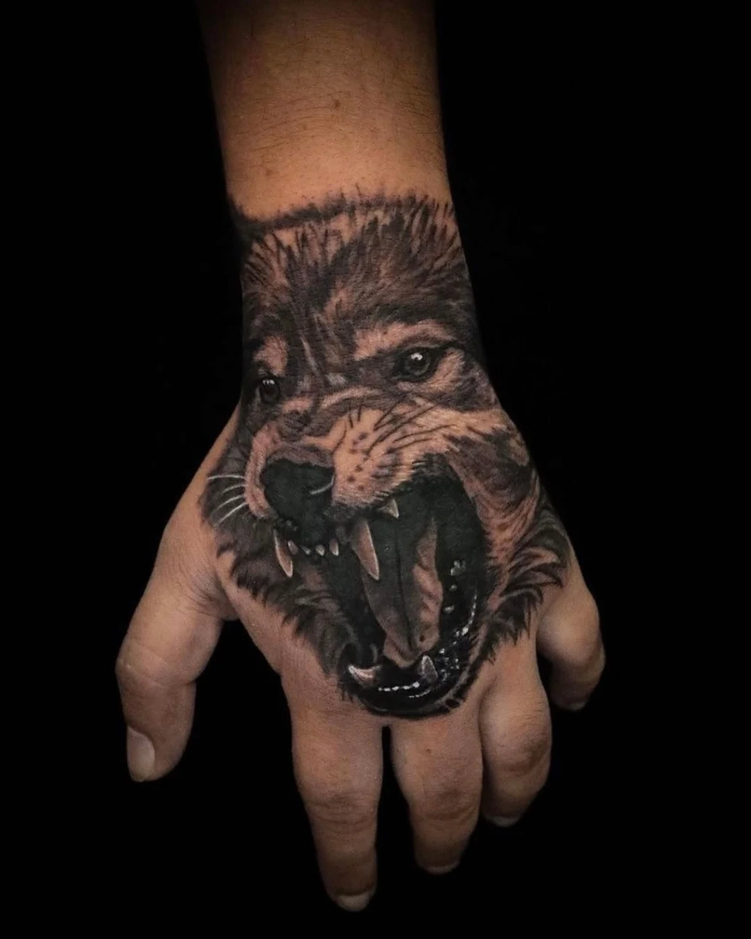 Animal tattoo Chicago wolf tattoo Animal tattoo Chicago wolf tattoo