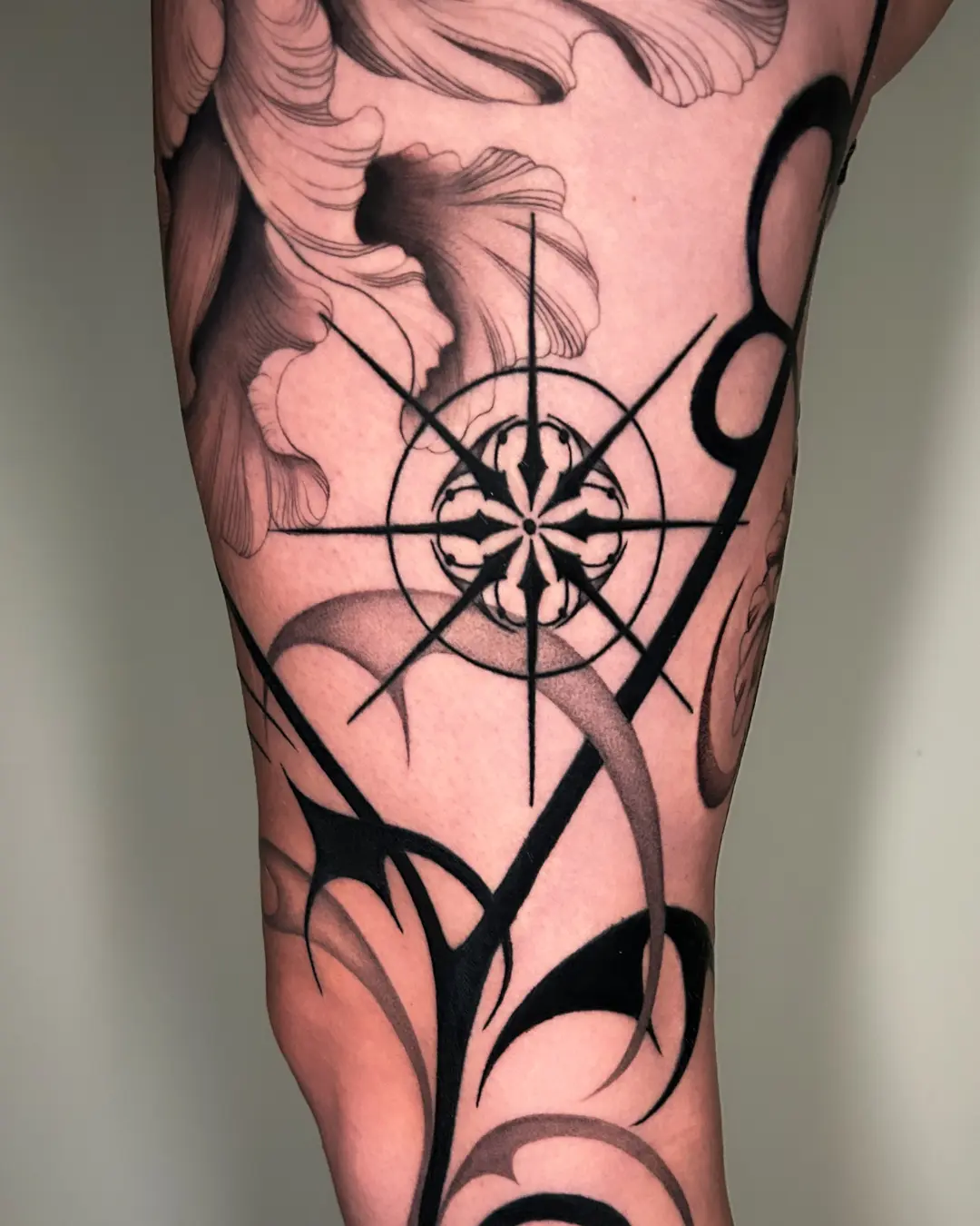Crystal Thorns ornamental tattoo Chicago ornamental tattoo with delicate decorative elements